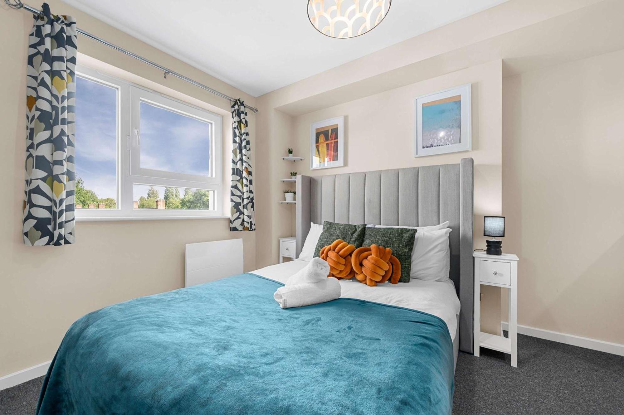 2 Bed Free Parking Mcr By Superhost *